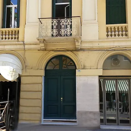 Gioberti House