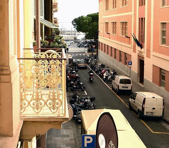 Gioberti House Pensjonat San Remo