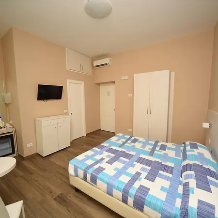 Gioberti House 3*